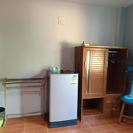 Chandra Hostel Тау Экстерьер фото